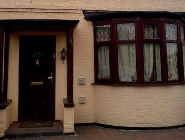 Revive Lodge Hounslow Zewnętrze zdjęcie